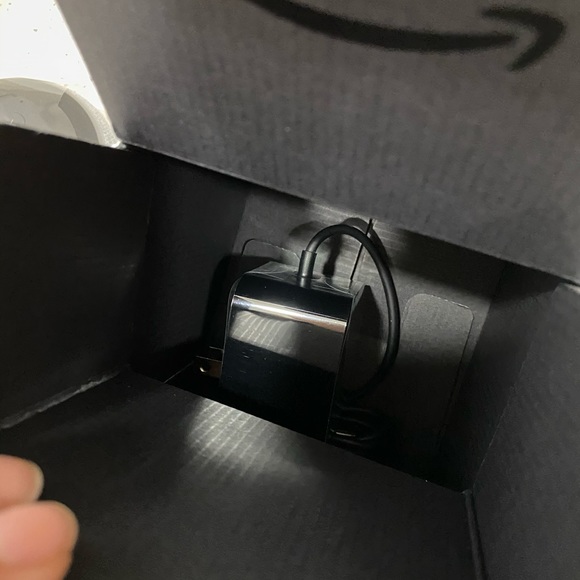 🔴SOLD🔴Amazon Echo dot - Picture 4 of 6